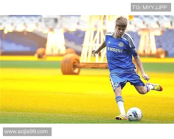 花式足球巨星炫技巅峰秀展现极致控球与创意魅力瞬间